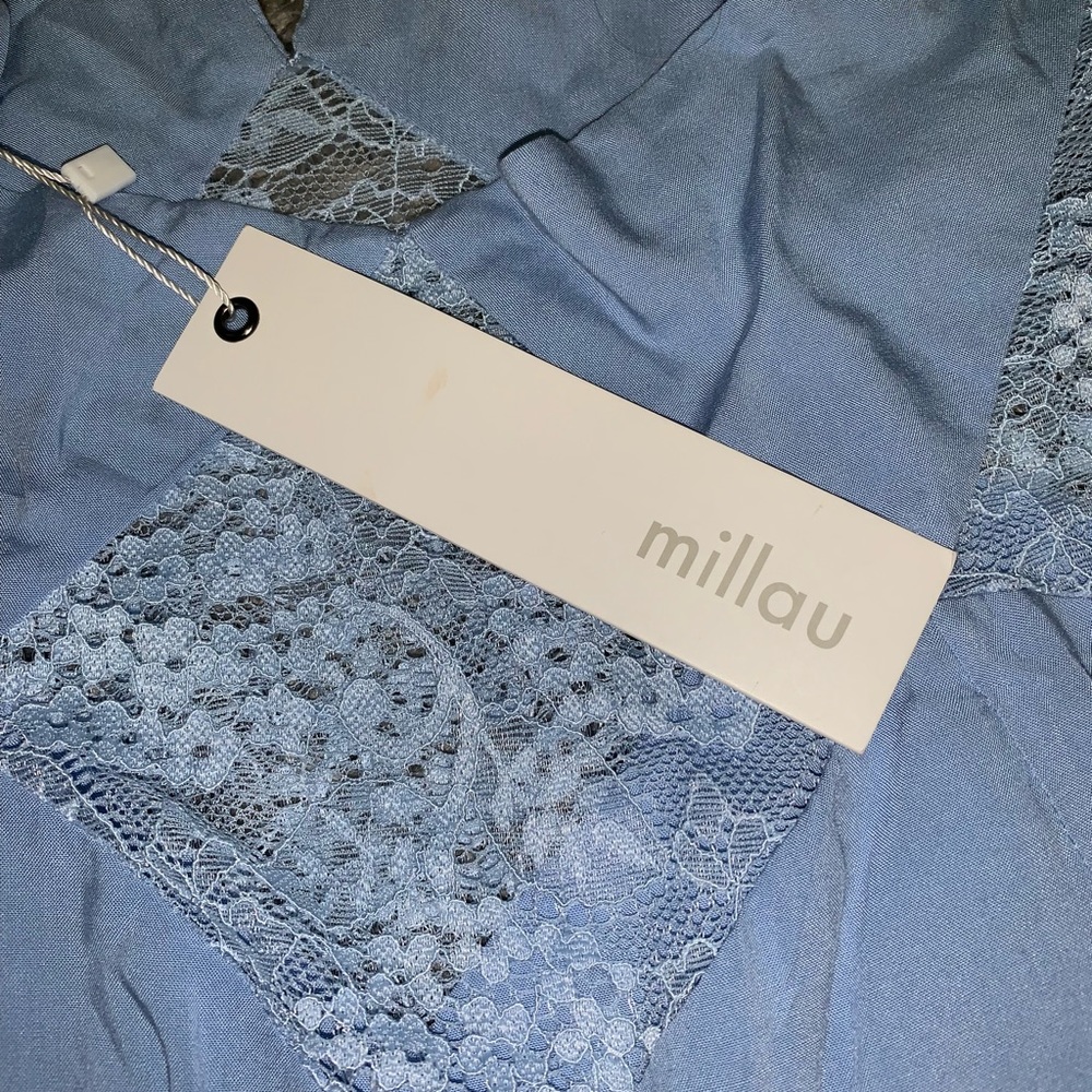 Baby blue lace cutout romper - Picture 8 of 8